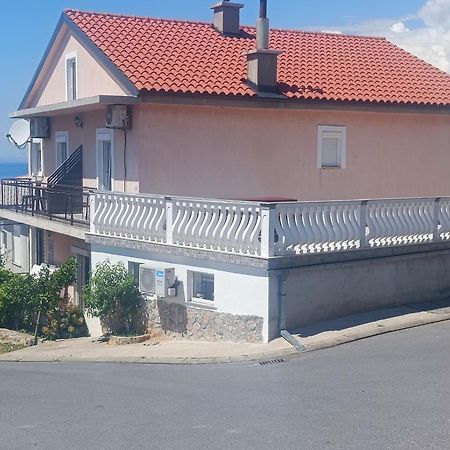 Guesthouse Martina Senj  Eksteriør bilde