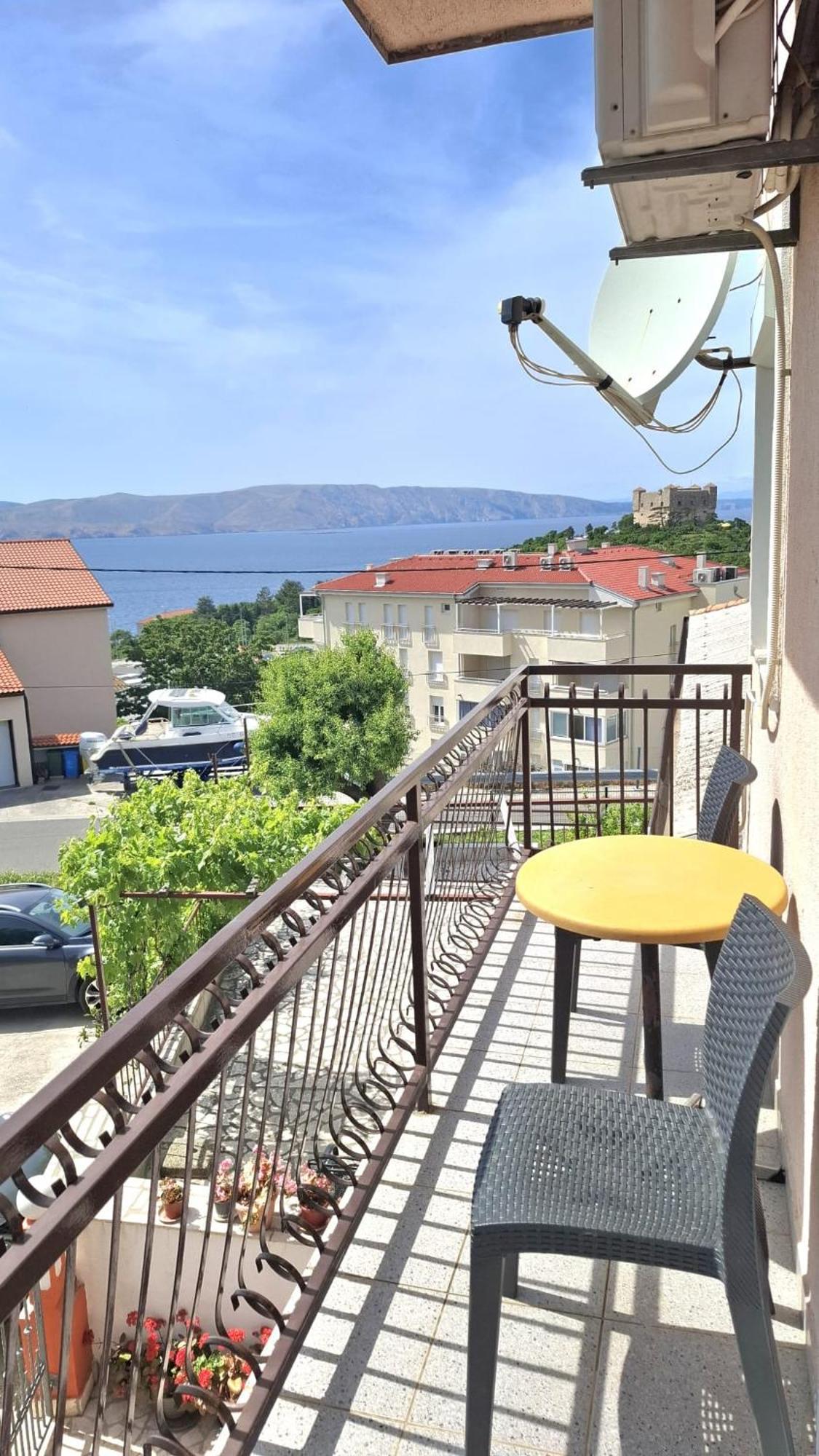 Guesthouse Martina Senj  Eksteriør bilde